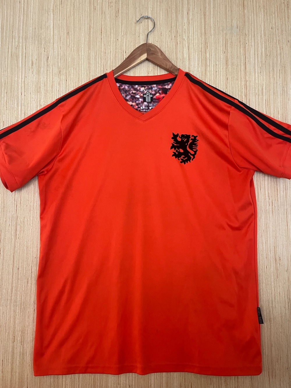 Retro 1974 World Cup  Netherlands  Cruyff #14 Jersey Size L Special Edition